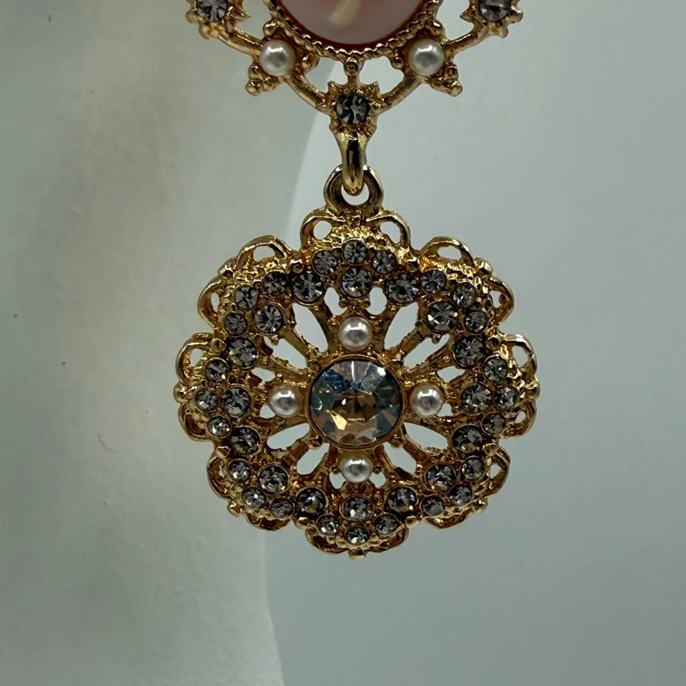 Marchesa Elegant Gold Cameo Rose Drop Earrings w/ Pearls & Crystals - Picture 11 of 16